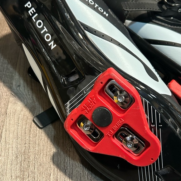 Peloton women Sneakers - Black and White with Red Accents - Picture 9 of 16